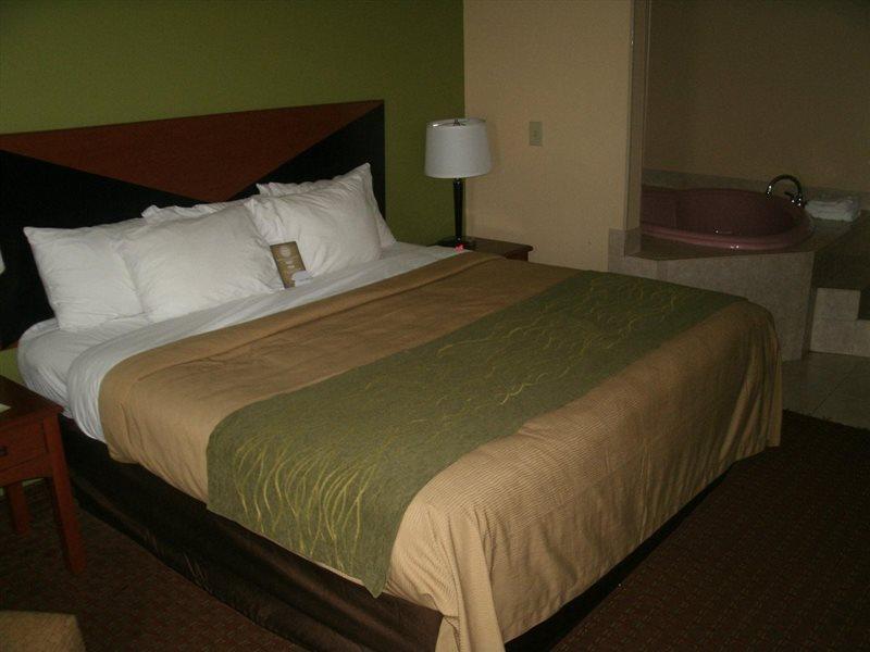 Comfort Inn & Suites Panama City North Экстерьер фото