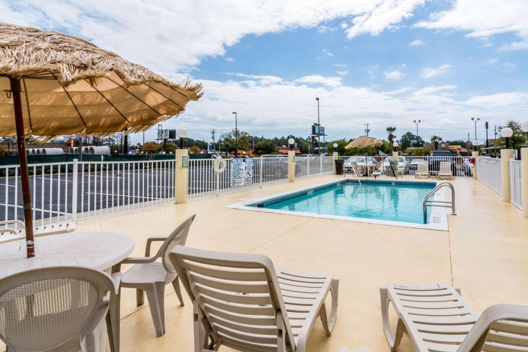 Comfort Inn & Suites Panama City North Экстерьер фото