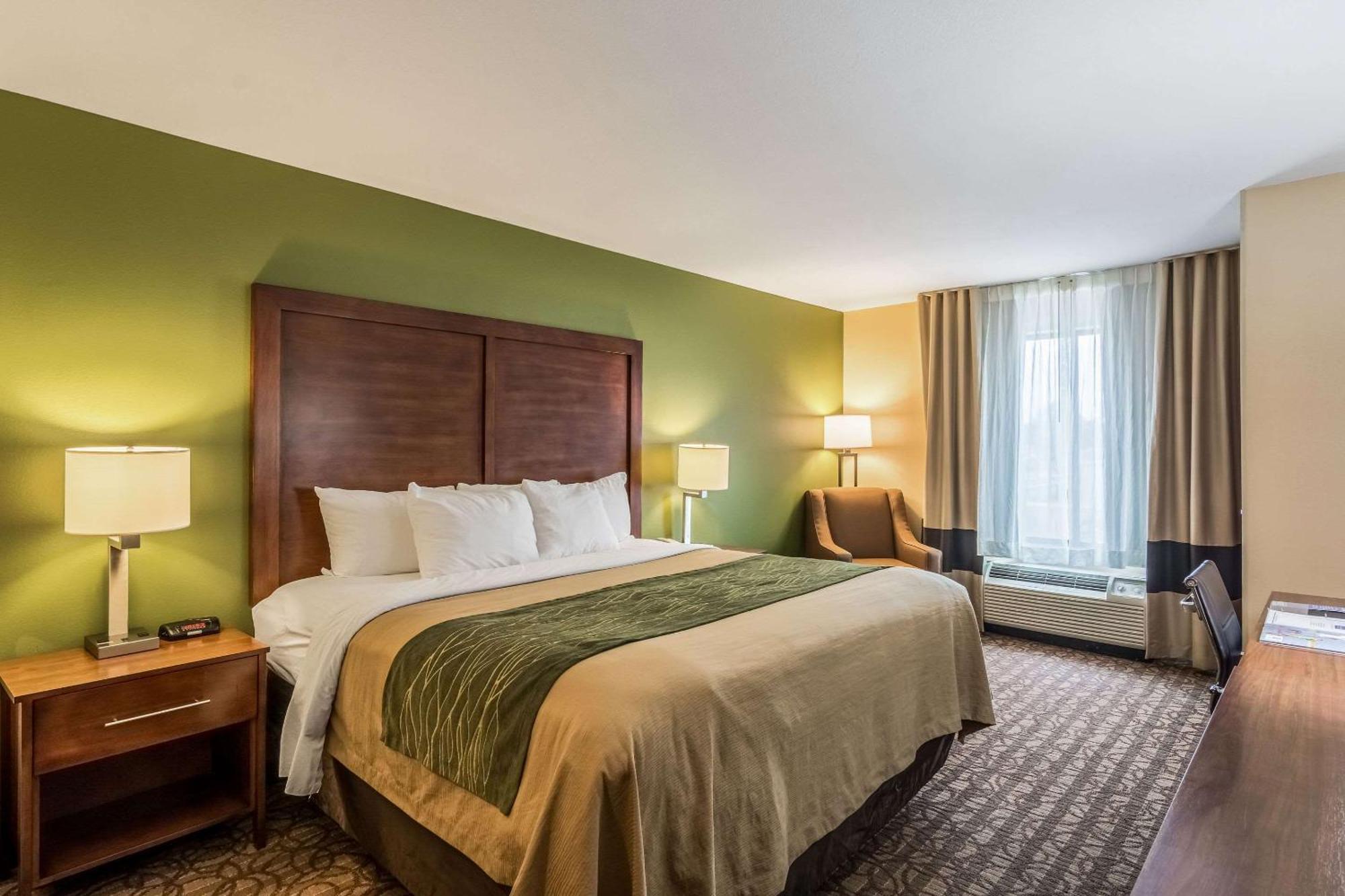 Comfort Inn & Suites Panama City North Экстерьер фото