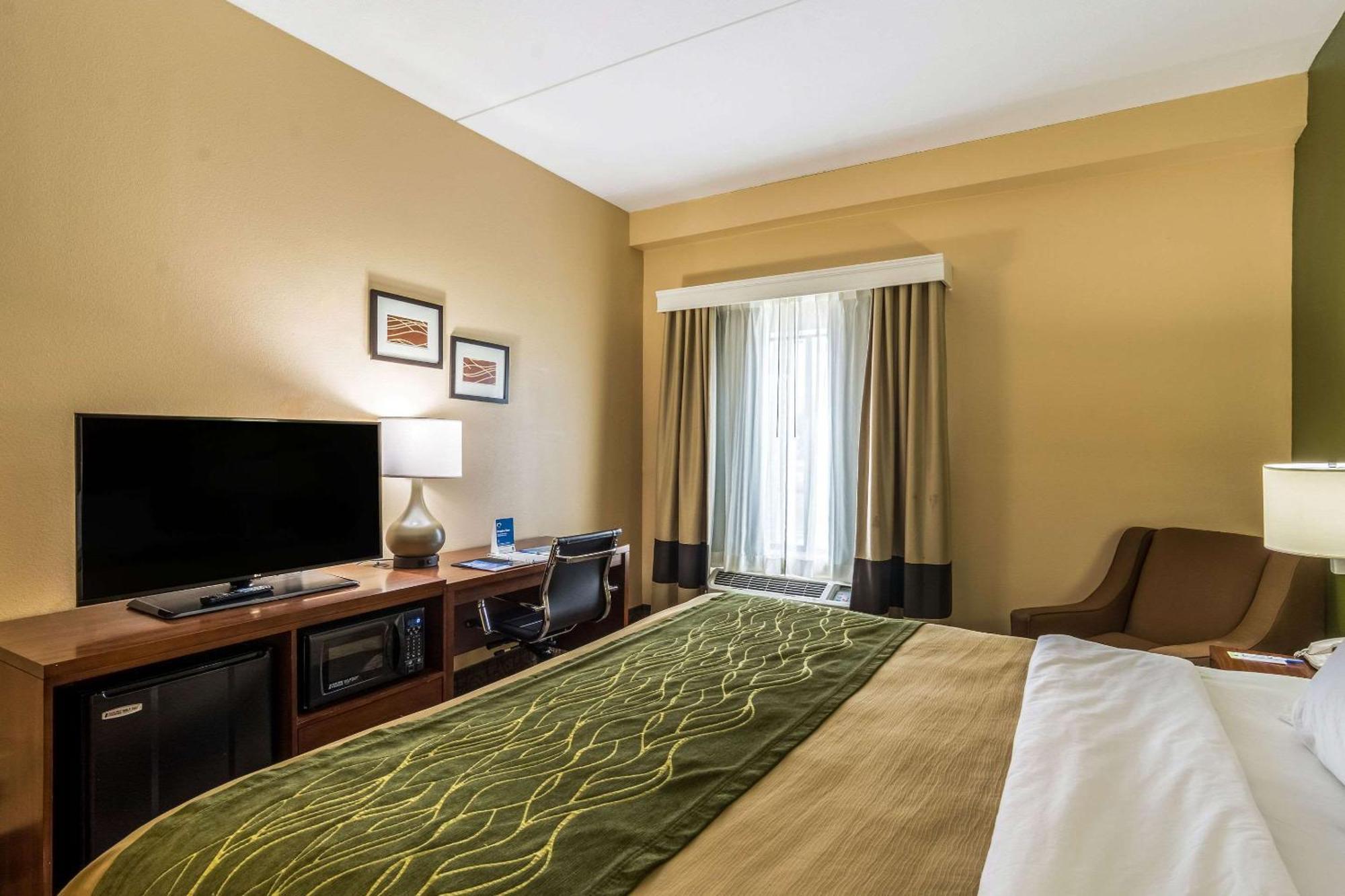 Comfort Inn & Suites Panama City North Экстерьер фото