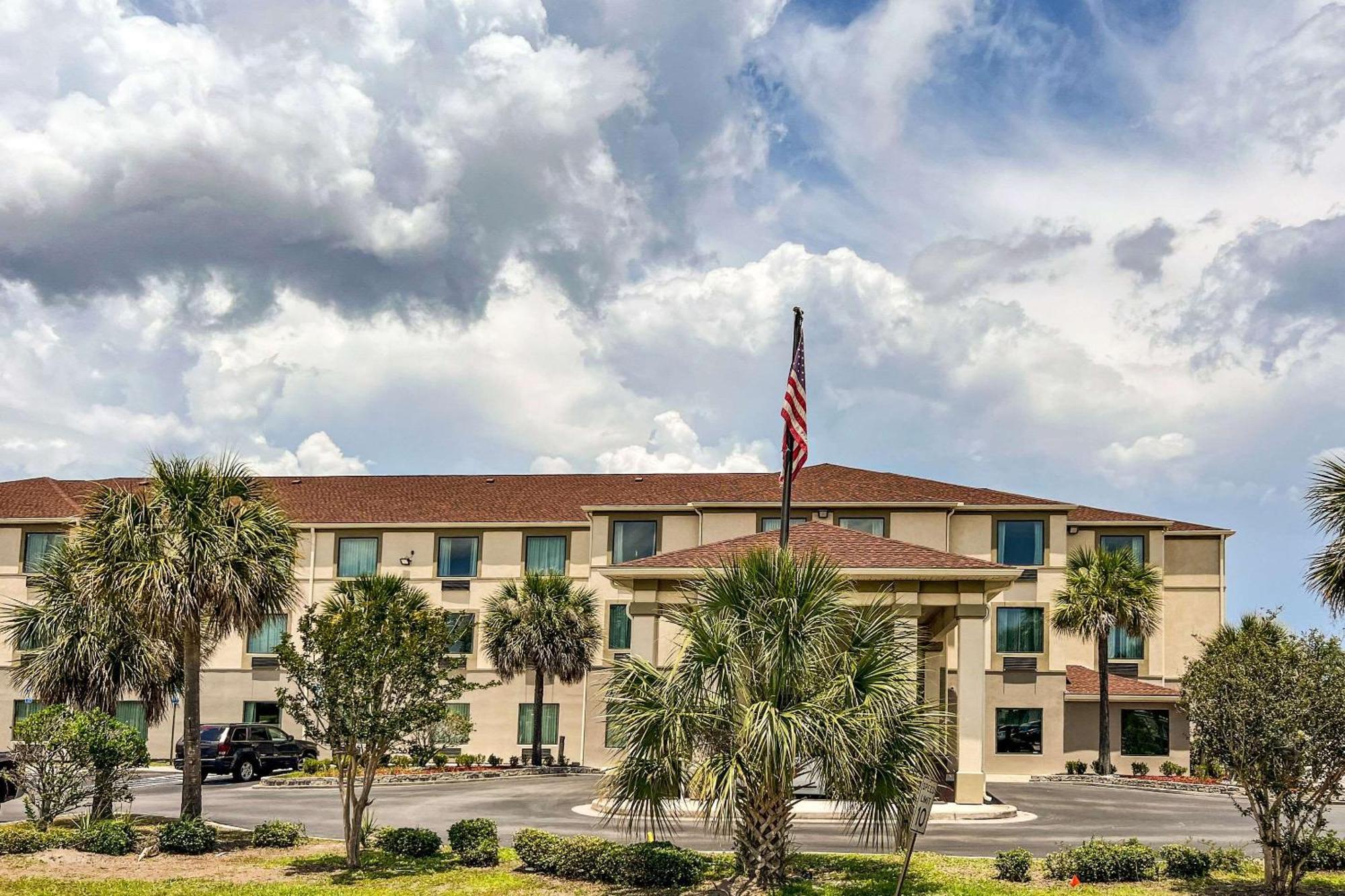 Comfort Inn & Suites Panama City North Экстерьер фото
